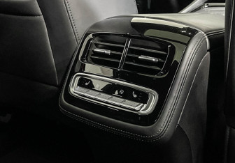 Подержанный автомобиль Exeed TXL 2023 года (19 фото)