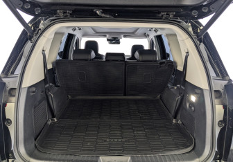 Подержанный автомобиль Exeed VX 2022 года (10 фото)