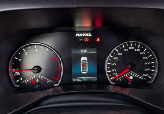 Подержанный автомобиль Haval Jolion 2023 года (14 фото)