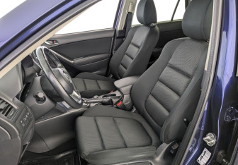 Подержанный автомобиль Mazda CX-5 2013 года (20 фото)