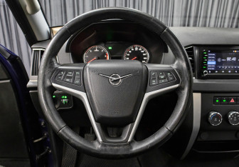 Подержанный автомобиль УАЗ Patriot 2019 года (15 фото)