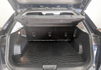 Подержанный автомобиль Omoda C5 2023 года (10 фото)