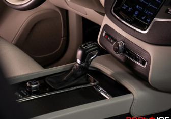 Подержанный автомобиль Volvo XC90 2019 года (27 фото)