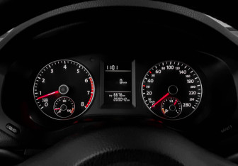 Подержанный автомобиль Volkswagen Jetta Sedan 2013 года (12 фото)