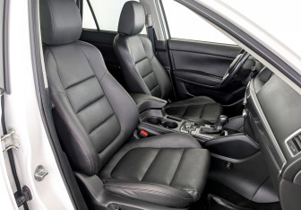 Подержанный автомобиль Mazda CX-5 2016 года (24 фото)