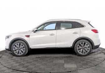 Подержанный автомобиль Hongqi HS5 2023 года (8 фото)