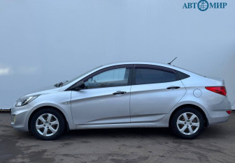 Подержанный автомобиль Hyundai Solaris Sedan 2014 года (5 фото)