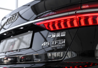 Новый Audi A6 Sedan 2026 (24 фото)