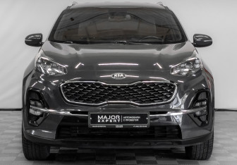 Подержанный автомобиль Kia Sportage 2020 года (2 фото)