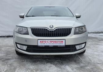 Подержанный автомобиль Skoda Octavia Liftback 2014 года (2 фото)