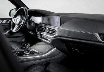 Подержанный автомобиль BMW X5 2019 года (9 фото)