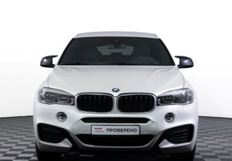 Подержанный автомобиль BMW X6 2018 года (2 фото)