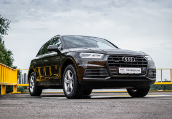 Подержанный автомобиль Audi Q5 2018 года (3 фото)