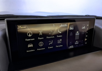 Подержанный автомобиль Lexus LX 2019 года (30 фото)