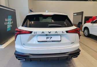 Новый Haval F7 2025 (8 фото)