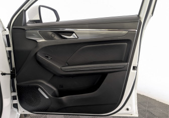 Подержанный автомобиль Haval Jolion 2022 года (24 фото)