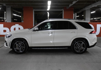 Подержанный автомобиль Mercedes-Benz GLE 2019 года (8 фото)