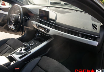 Подержанный автомобиль Audi A5 Liftback 2018 года (7 фото)