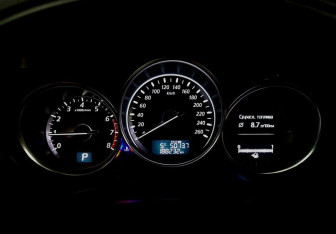 Подержанный автомобиль Mazda CX-5 2013 года (12 фото)