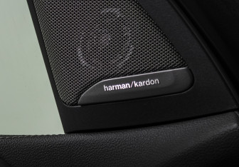 Подержанный автомобиль BMW X5 2022 года (17 фото)