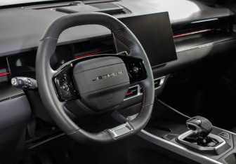 Подержанный автомобиль Jetour Dashing 2024 года (13 фото)