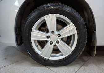 Подержанный автомобиль Nissan Sentra Sedan 2014 года (9 фото)