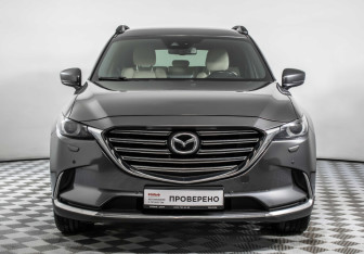 Подержанный автомобиль Mazda CX-9 2018 года (2 фото)
