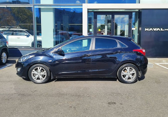 Подержанный автомобиль Hyundai i30 Hatchback 2012 года (8 фото)