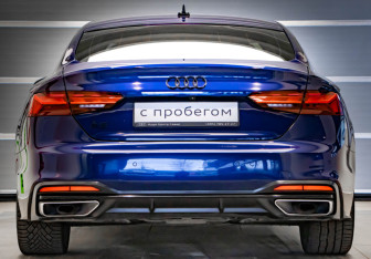 Подержанный автомобиль Audi A5 Liftback 2021 года (5 фото)