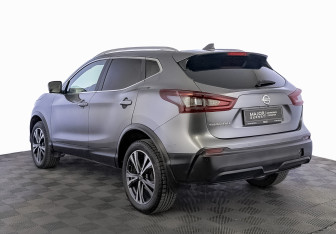 Подержанный автомобиль Nissan Qashqai 2020 года (7 фото)