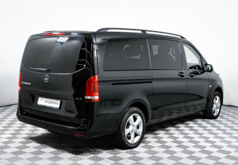Подержанный автомобиль Mercedes-Benz Vito 2016 года (5 фото)