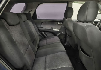 Подержанный автомобиль Kia Sportage 2009 года (11 фото)