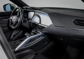 Подержанный автомобиль Knewstar 001 2024 года (9 фото)