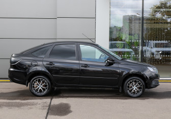 Подержанный автомобиль LADA (ВАЗ) Granta Liftback 2023 года (4 фото)
