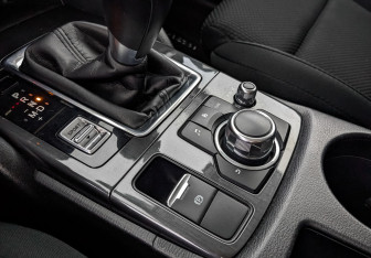 Подержанный автомобиль Mazda CX-5 2015 года (26 фото)