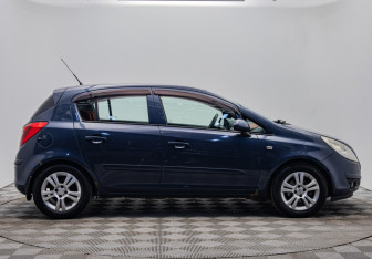 Подержанный автомобиль Opel Corsa 2007 года (6 фото)