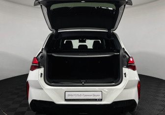 Подержанный автомобиль BMW X3 2024 года (9 фото)