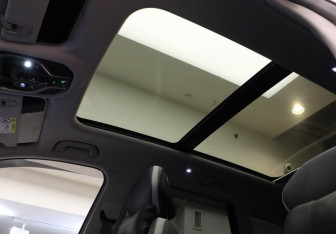 Подержанный автомобиль Geely Atlas 2024 года (23 фото)