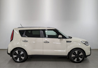 Подержанный автомобиль Kia Soul 2015 года (4 фото)