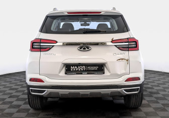 Подержанный автомобиль Chery Tiggo 4 2022 года (6 фото)