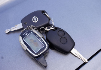 Подержанный автомобиль Nissan Terrano 2016 года (11 фото)