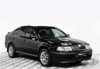 Подержанный автомобиль Skoda Octavia Liftback 2007 года (2 фото)