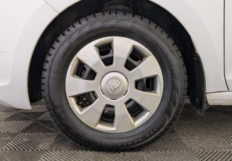 Подержанный автомобиль Skoda Rapid Liftback 2019 года (12 фото)