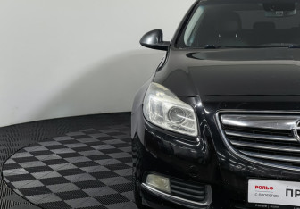 Подержанный автомобиль Opel Insignia Sedan 2011 года (15 фото)