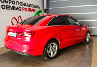 Подержанный автомобиль Audi A3 Sedan 2018 года (4 фото)