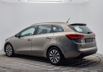 Подержанный автомобиль Kia Ceed Wagon 2016 года (3 фото)