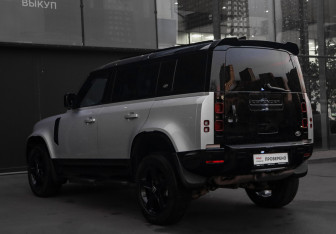 Подержанный автомобиль Land Rover Defender Suv 2020 года (7 фото)