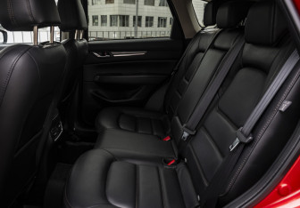 Подержанный автомобиль Mazda CX-5 2019 года (17 фото)