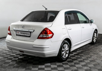Подержанный автомобиль Nissan Tiida Sedan 2013 года (5 фото)