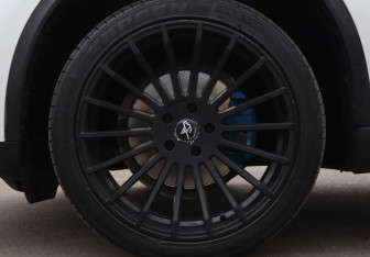 Подержанный автомобиль BMW X5 2014 года (24 фото)